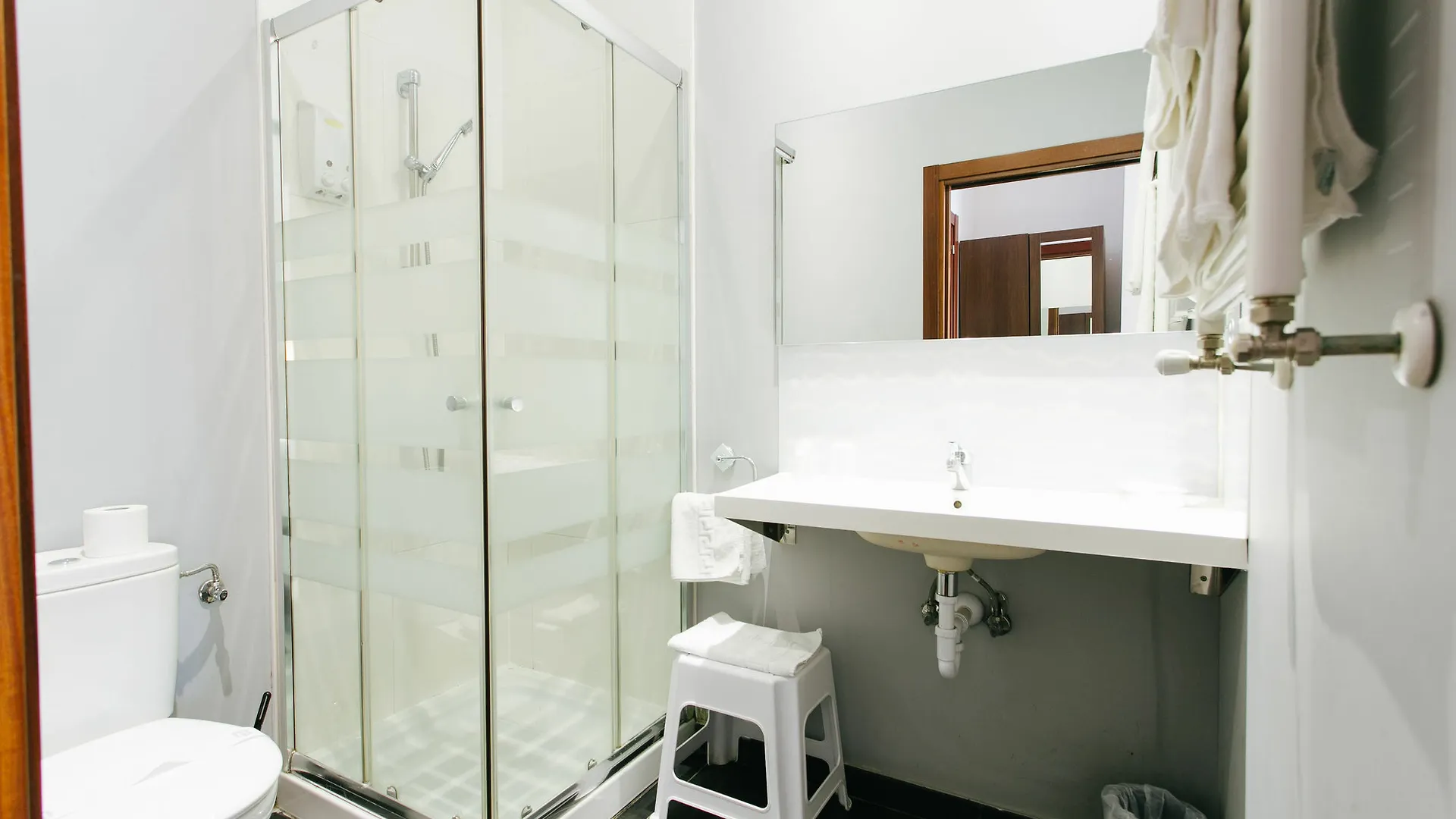 Hostal San Ignacio Centro San Sebastián 2*,  Spagna