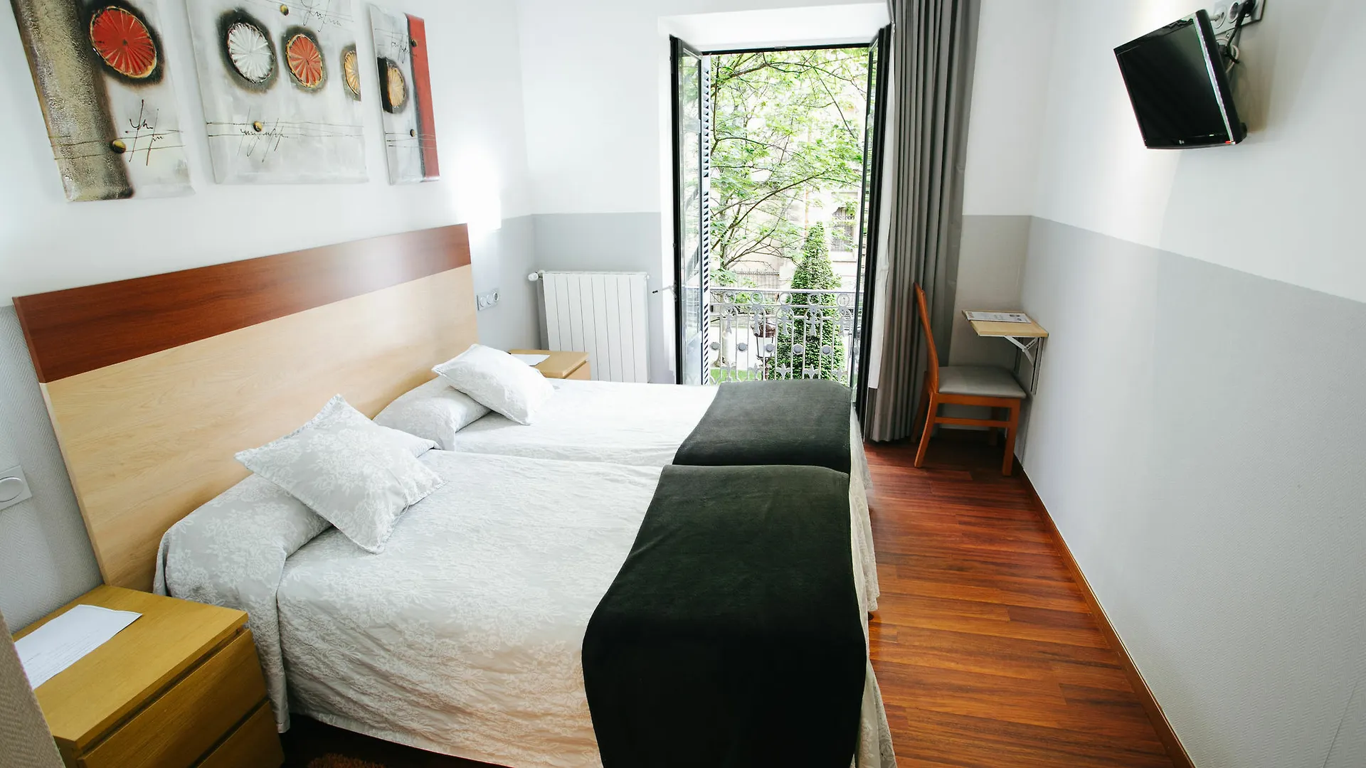 Hostal San Ignacio Centro サン・セバスティアン スペイン